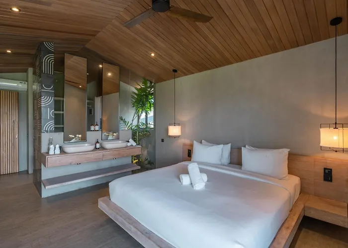 Cala Galeo - Iconic 4br Designer In Pererenan Villa