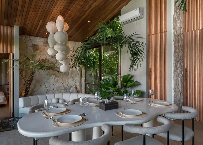 Cala Galeo - Iconic 4br Designer In Pererenan Villa *