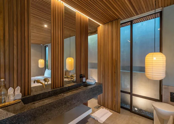 Cala Galeo - Iconic 4br Designer In Pererenan Villa