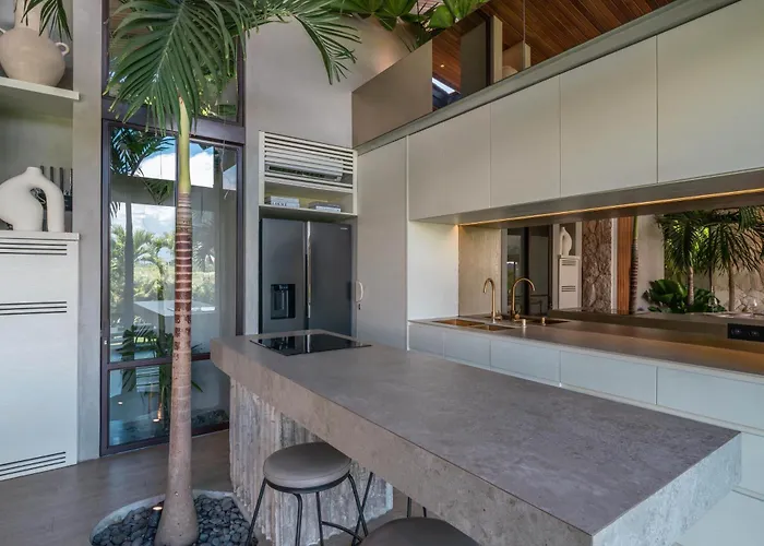 Villa Cala Galeo - Iconic 4br Designer In Pererenan *