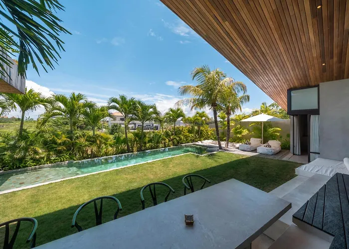 Cala Galeo - Iconic 4br Designer In Pererenan Villa *